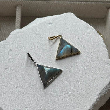 Labradorite Guardian (Medium)