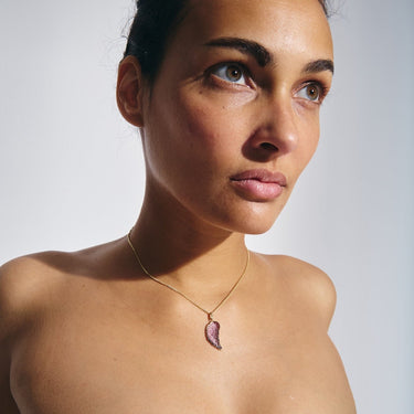 AMETHYST ANGEL WING GOLD (MEDIUM)