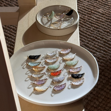 CLEAR QUARTZ ANGEL WING GOLD (MEDIUM)