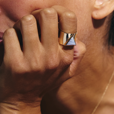 BLUE LACE AGATE GUARDIAN STATEMENT RING GOLD