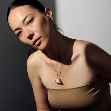 MOTHER OF PEARL MAXI GUARDIAN GOLD