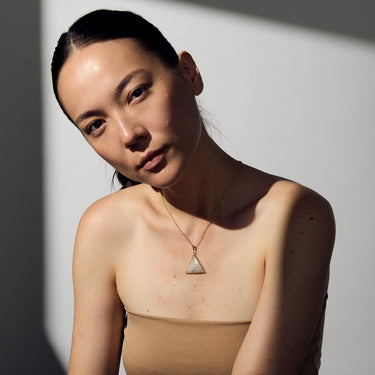 MOONSTONE MAXI GUARDIAN GOLD