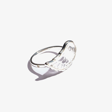CLEAR QUARTZ ANGEL WING RING WITH DIAMOND (SILVER)