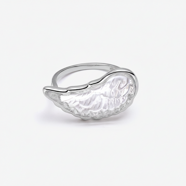 CLEAR QUARTZ ANGEL WING RING WITH DIAMOND (SILVER)