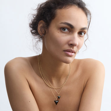 BLACK ONYX GROUNDING GUARDIAN GOLD (BABY)