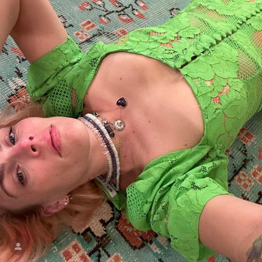 JADE HEART CABOCHON PENDANT NECKLACE GOLD (LARGE)