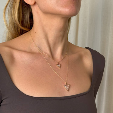 CLEAR QUARTZ GROUNDING GUARDIAN GOLD (BABY)