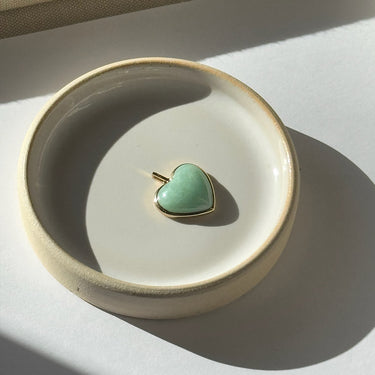 JADE HEART CABOCHON PENDANT NECKLACE GOLD (LARGE)